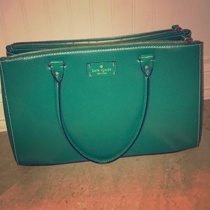 Beautiful green kate spade shoulder bag